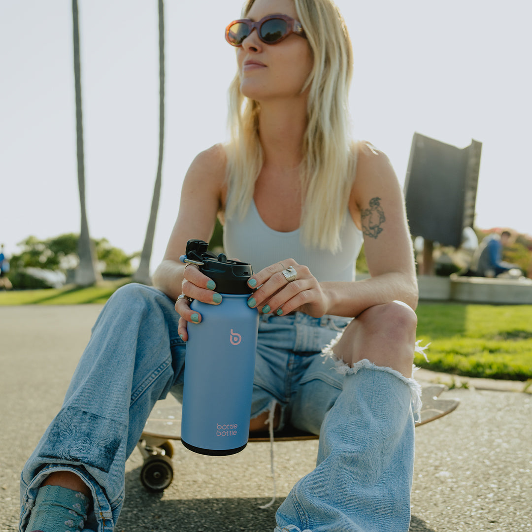 Hydro X Bottle 32oz (Bow Design is on Pre-sale)